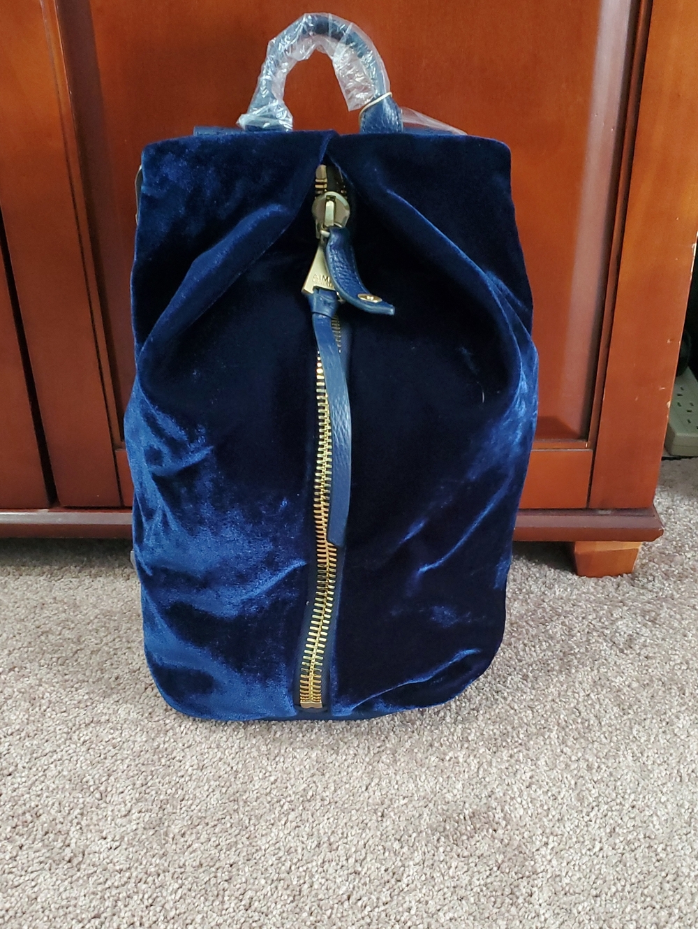 BRAND NEW!!  AIMEE KETSENBERG Women's Velvet Sling Backpack in Deep Navy